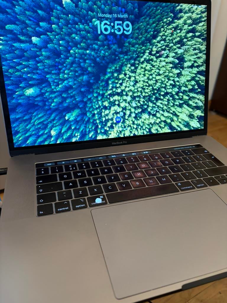 Macbook Pro 15” i7 16gig touchbar. QWERTY. 2018, Computers en Software, Gebruikt, 2 tot 3 Ghz, 512 GB, 16 GB