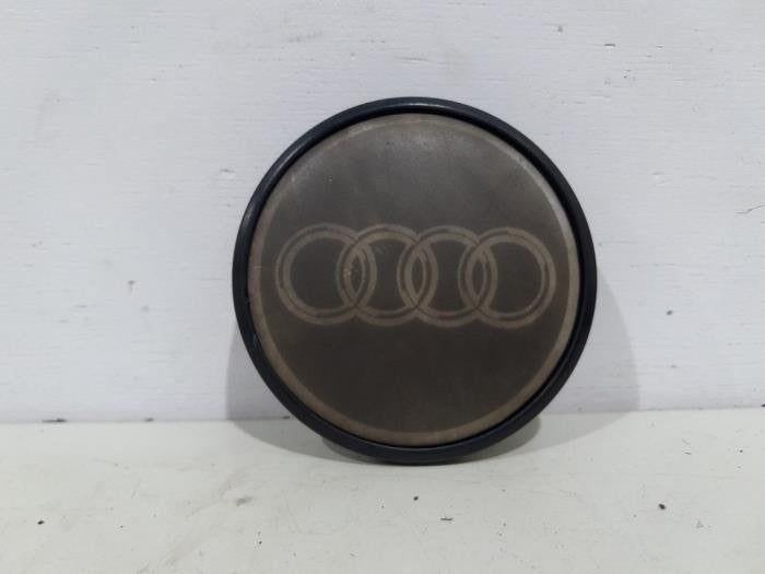 Enjoliveur moyeu d'un Audi A3, Autos : Pièces & Accessoires, -, 3 mois de garantie, Audi, Utilisé