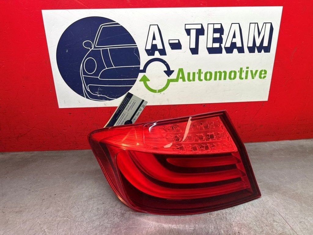 FEU ARRIÈRE GAUCHE BMW 5 serie (F10) (|63217203229|), Utilisé, BMW, Petuelring 130
80809  München, DE, Bayerische Motoren Werke AG