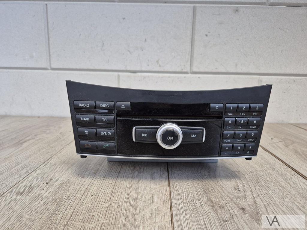 Mercedes E klasse W212 2009-2013 navigatie radio a2129009507, Auto-onderdelen, Gebruikt, -, Ophalen of Verzenden, -