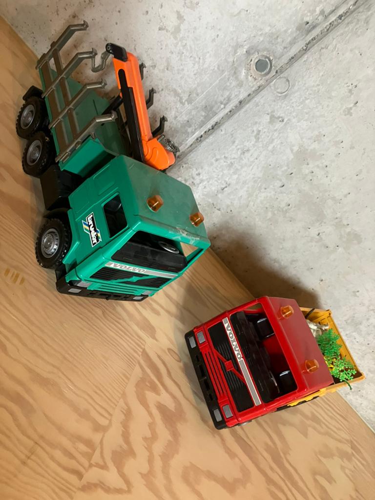 Brudor vrachtwagen en aanhangwagen., Enlèvement, Utilisé