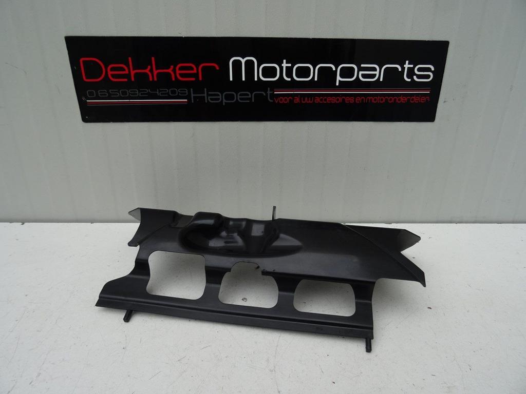 Afwerkkap boven Radiateur Suzuki GSXR750 GSXR600 2008-2010, Gebruikt, -, -, Ophalen of Verzenden