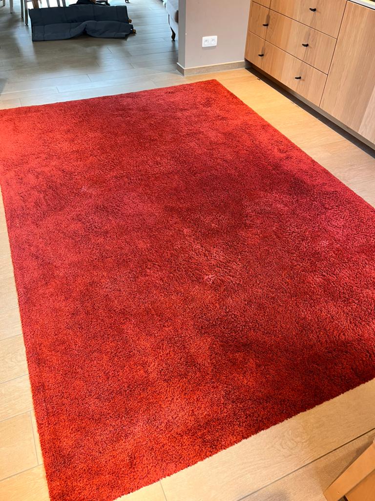 mooi rood tapijt, Ophalen, Zo goed als nieuw, Rood