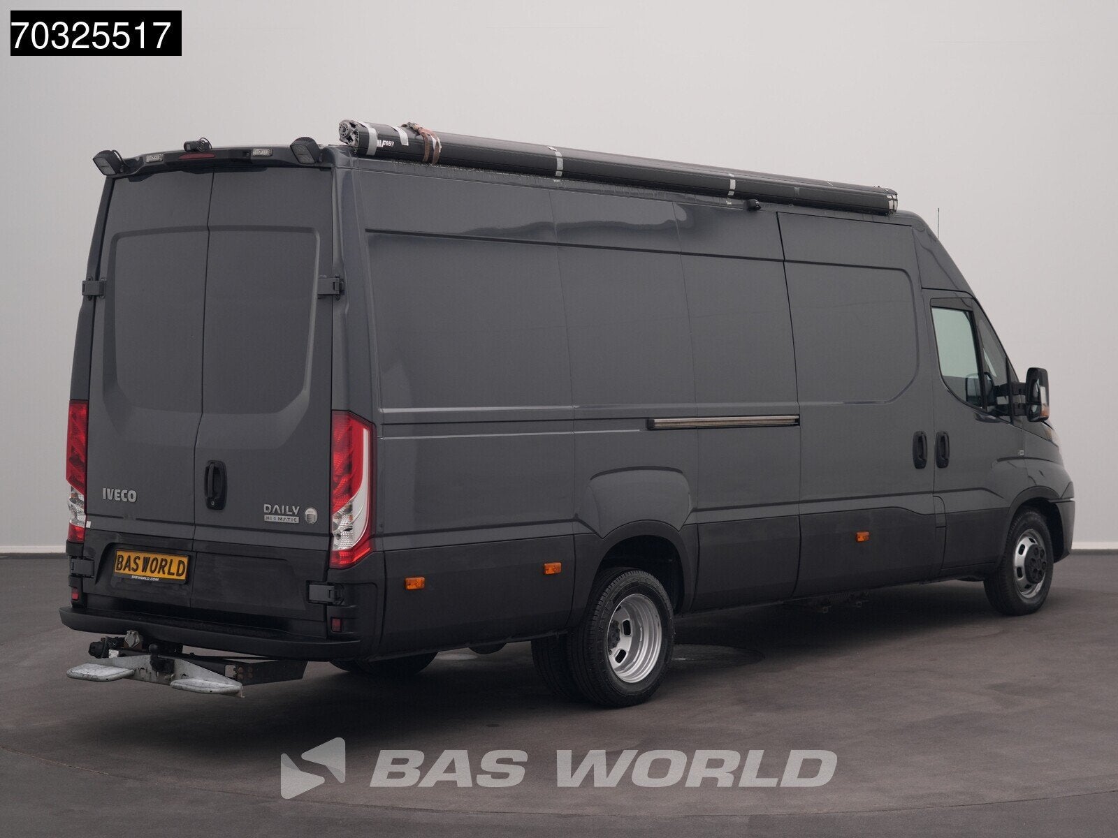 Iveco Daily 35C21 3.0L Automaat Dubbellucht L3H2 3,5t Trekha, Stof, Euro 6, 4 cilinders, Iveco