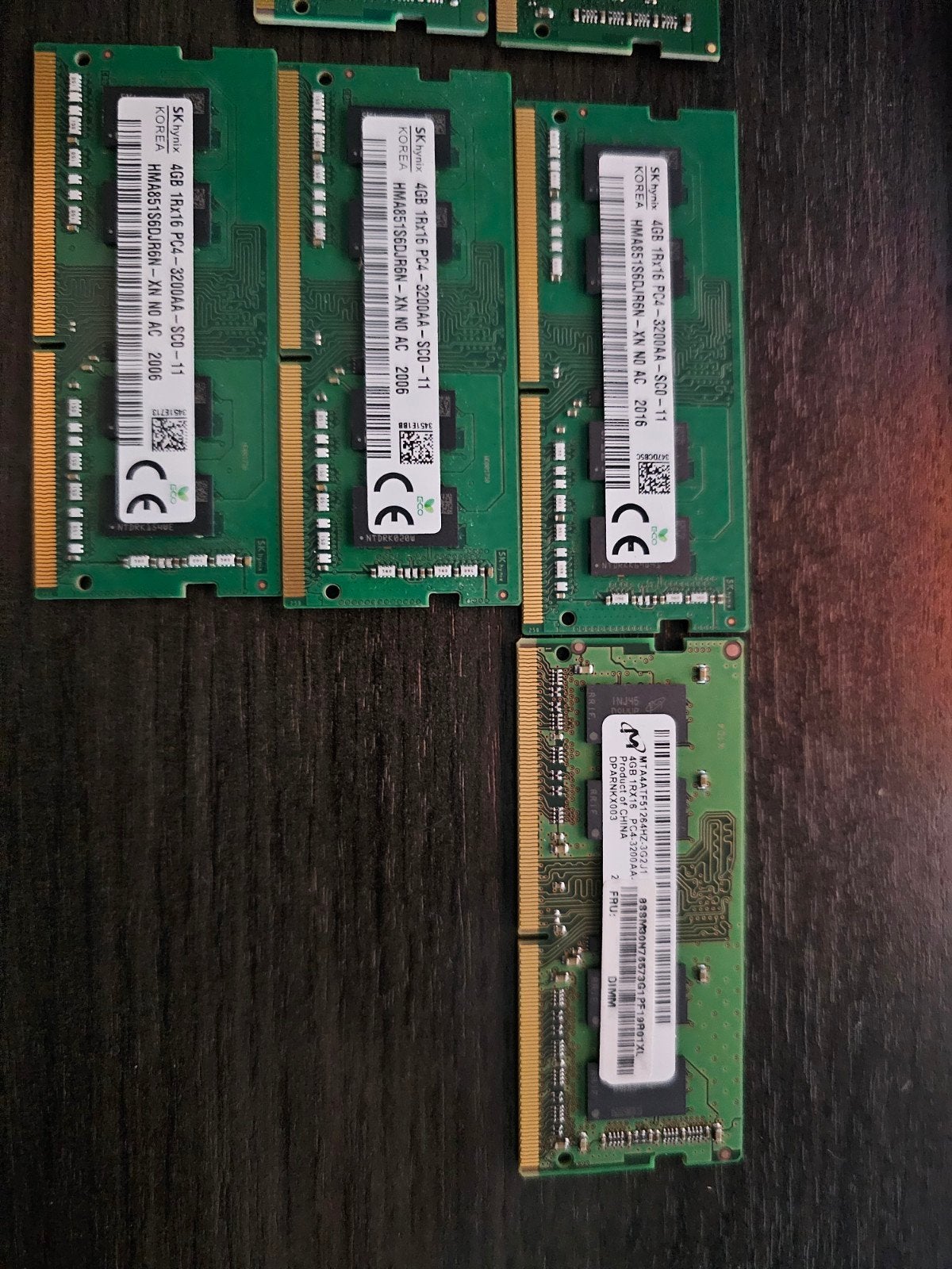 Pakket geheugen (9), Computers en Software, RAM geheugen, Ophalen of Verzenden, DDR4, Laptop