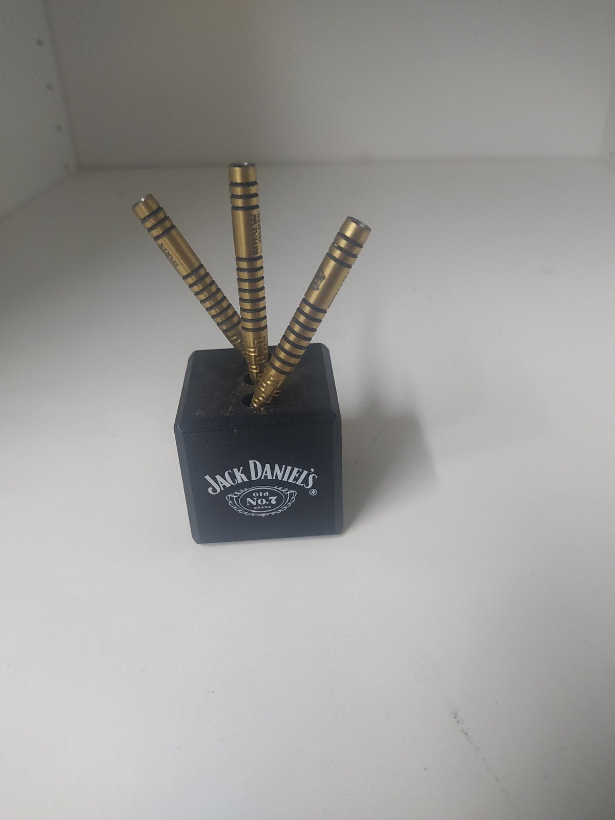 Royal Darts Royal Lion 24g, Sport en Fitness, Darts, Ophalen, Zo goed als nieuw, Pijlen