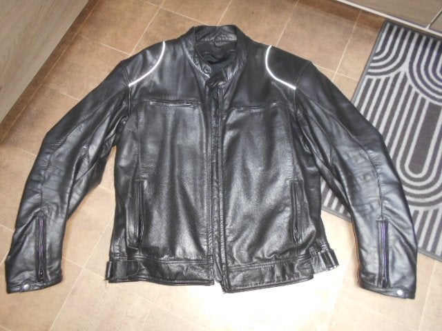 Magnifique gilet de moto en cuir - Taille 56/58, Enlèvement ou Envoi, Seconde main, Hommes, Manteau | cuir
