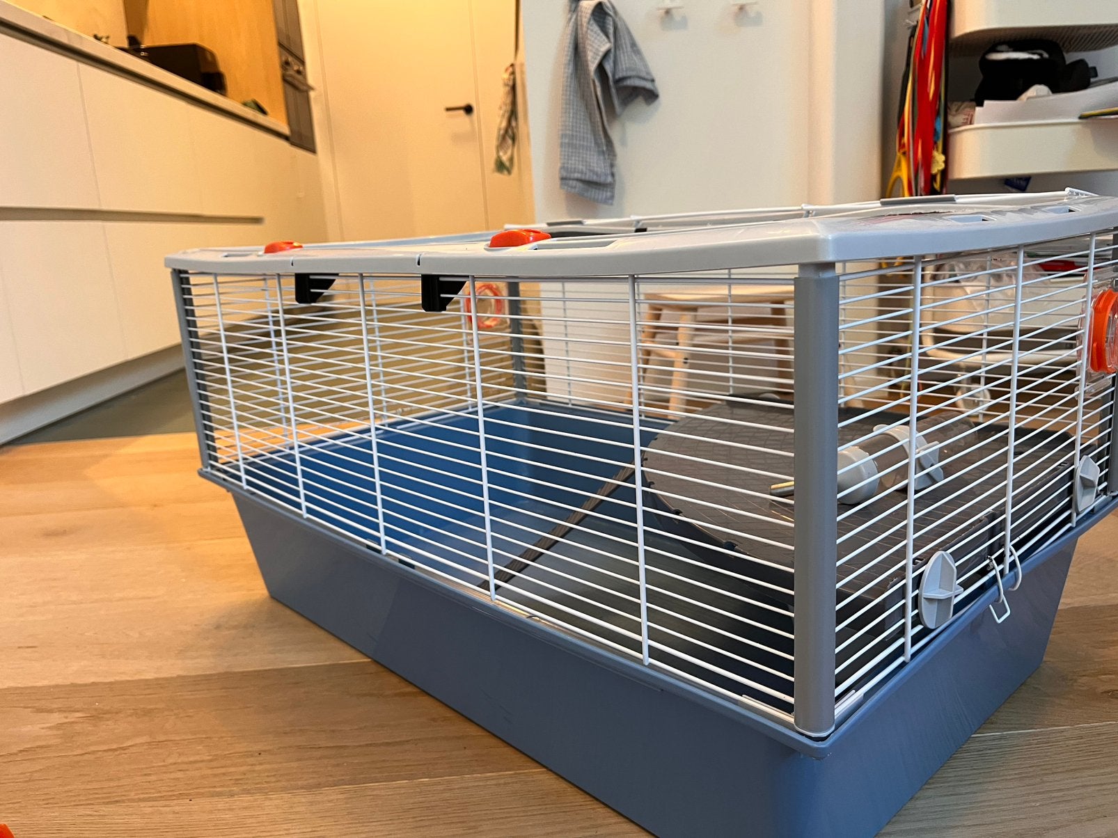 Grote hamsterkooi en toebehoren + eten en kooibedekking, Dieren en Toebehoren, Kooi, Zo goed als nieuw, Hamster, 75 tot 110 cm