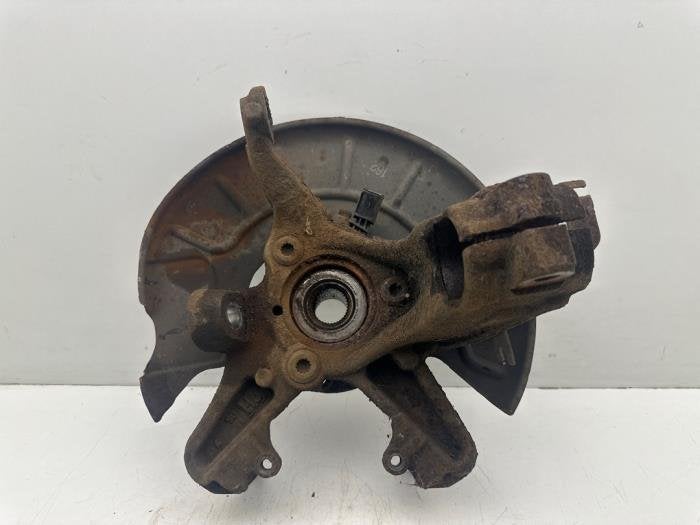 Support joint avant gauche d'un Volkswagen Golf Plus, Volkswagen, -, 3 mois de garantie, Utilisé