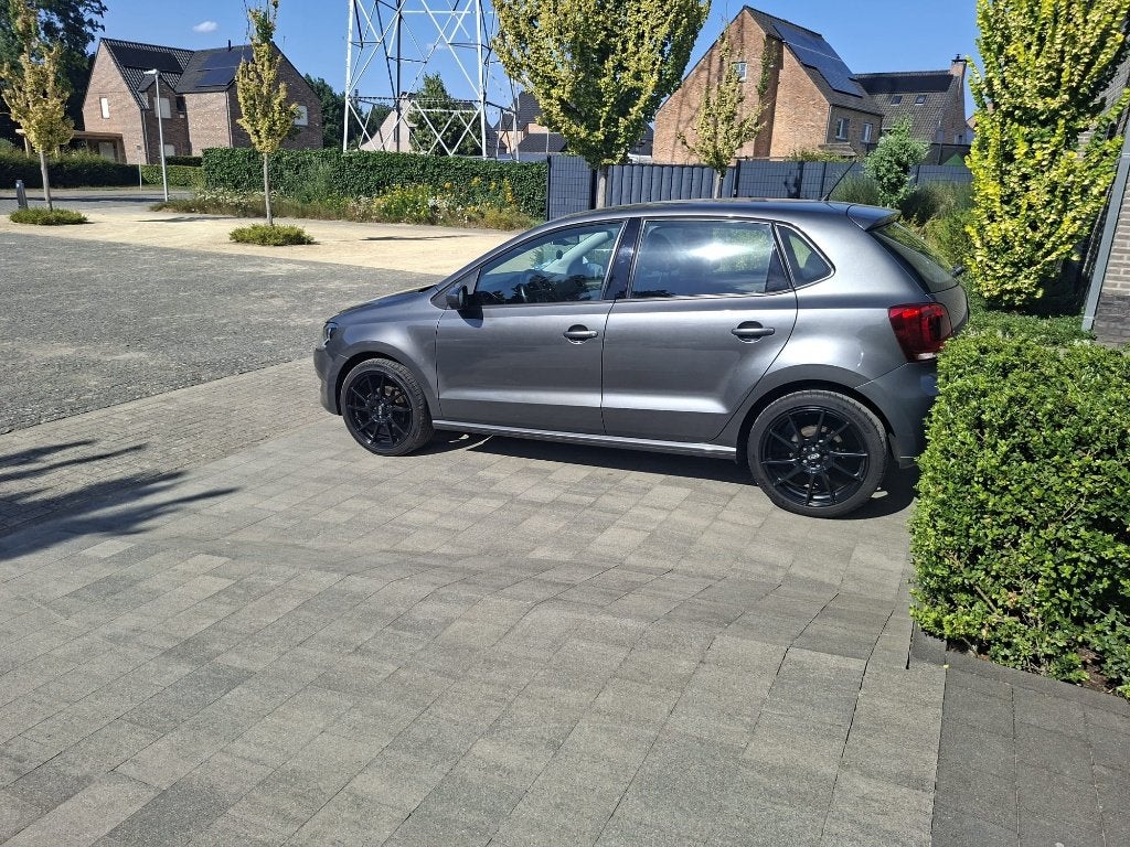 Volkswagen Polo 1200 Diesel, Voorwielaandrijving, Euro 5, Stof, Zwart