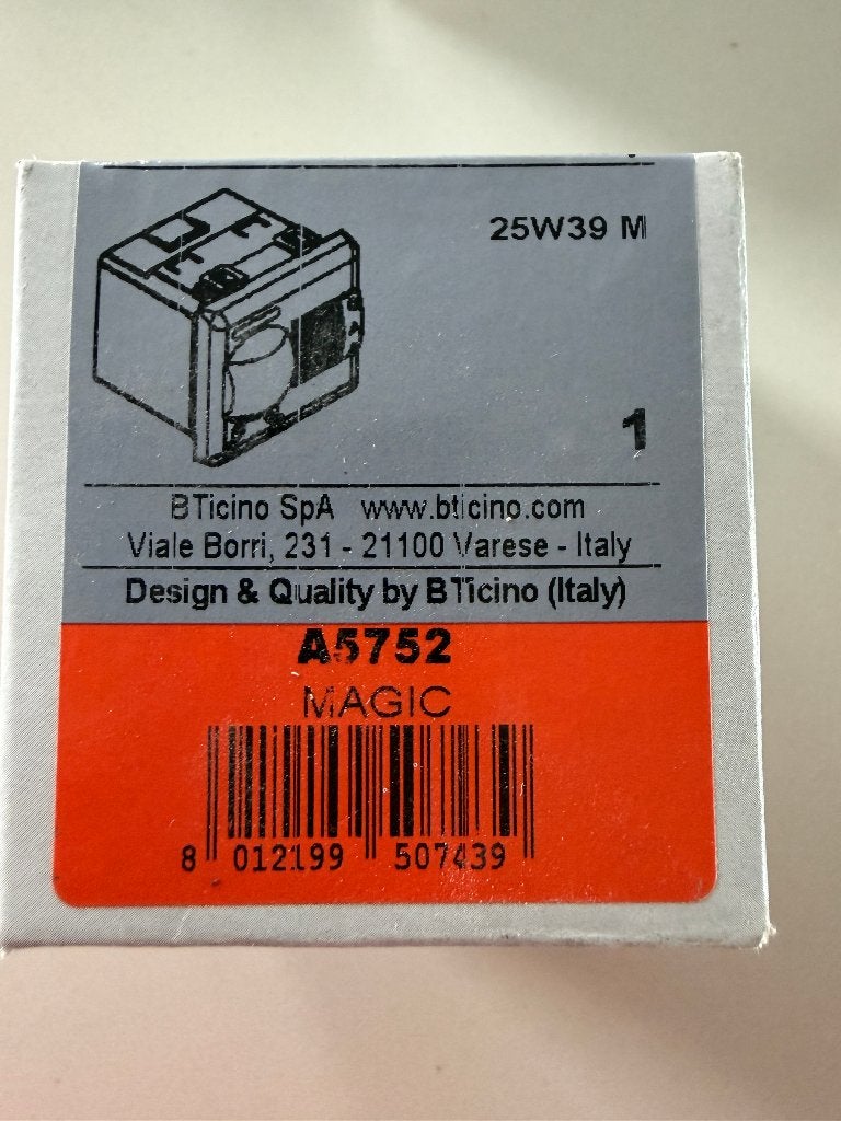 Bticino Magic Detector infrarood ivoor - A5752, Bricolage & Construction, Électricité & Câbles, Neuf, Autres types, Autres marques