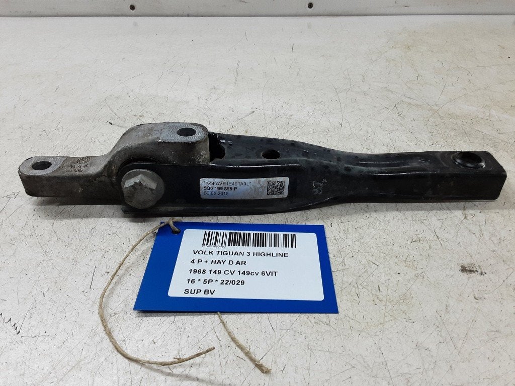 SUPPORT BOITE DE VITESSES Tiguan (AD1) (5Q0199855P), Autos : Pièces & Accessoires, Volkswagen, Volkswagen AG, Utilisé, Kundenbetreuung@volkswagen.de
