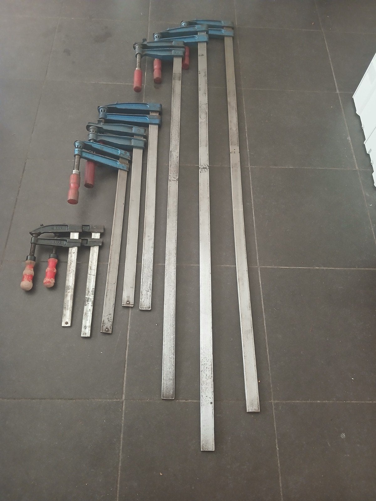jeu de serre-joints /étau de serrage / (industriel), Doe-het-zelf en Bouw, Ophalen, Bankschroef
