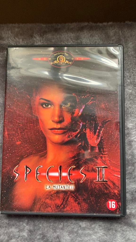 Species 2, Enlèvement ou Envoi, Utilisé, Autres genres