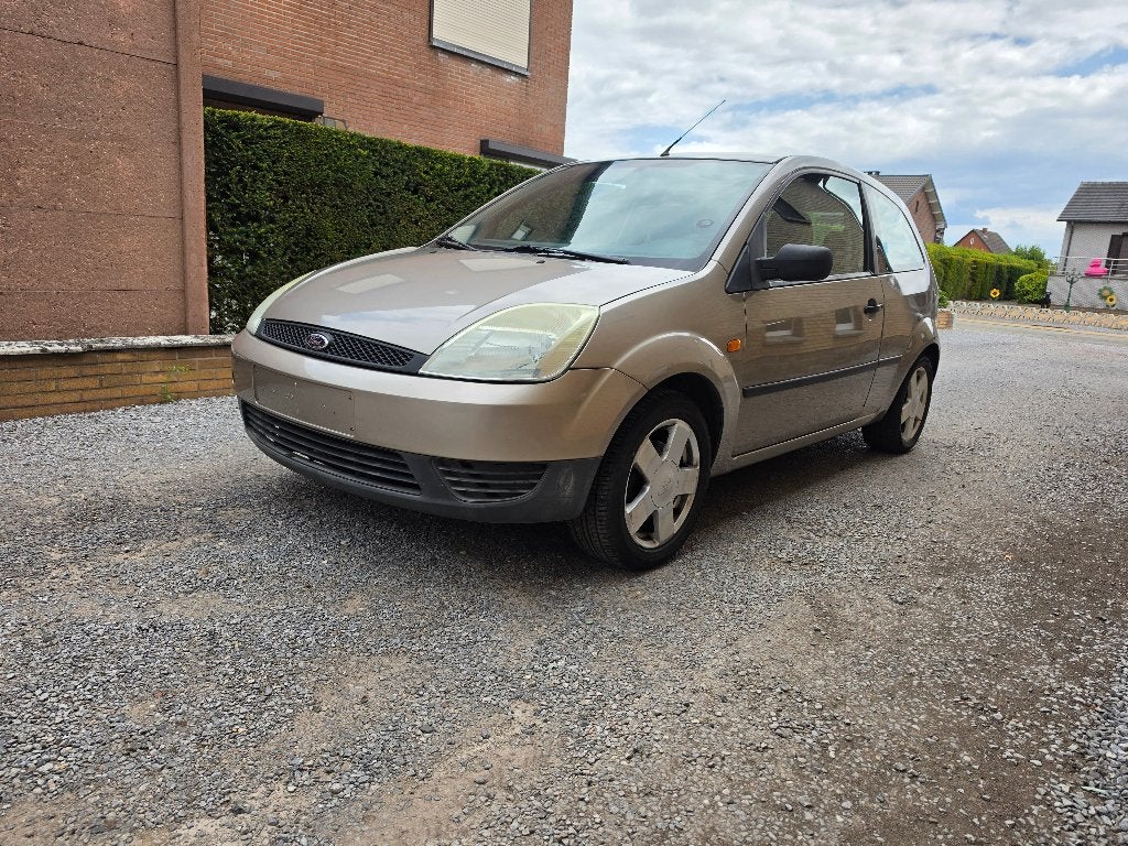 Ford Fiesta 1.25 16v essence, Autos, Achat, Entreprise, Boîte manuelle, https://public.car-pass.be/vhr/9ca100ac-71c4-4c13-9c63-63d43ecaf075