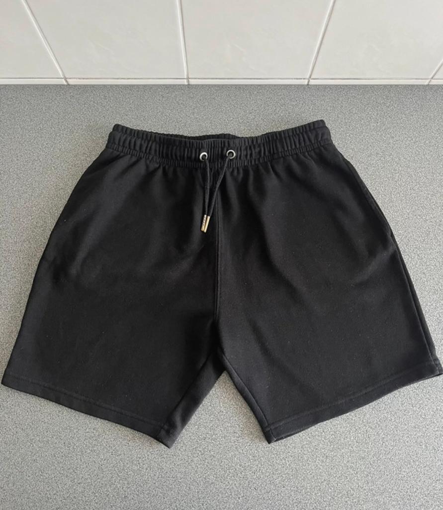 Zwarte joggingshort - maat S, Vêtements | Hommes, Pantalons, Enlèvement ou Envoi, Comme neuf, Taille 46 (S) ou plus petite, Noir