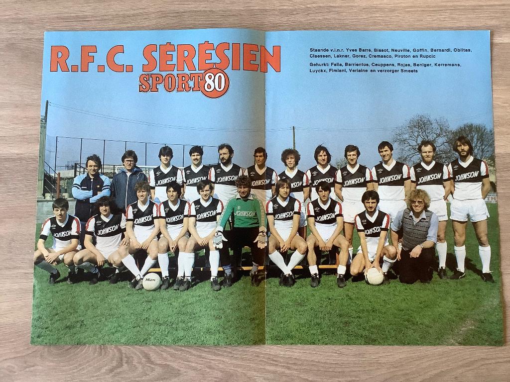 Voetbalposter Seraing Jaren 80, Collections, Enlèvement ou Envoi, Comme neuf, Affiche, Image ou Autocollant
