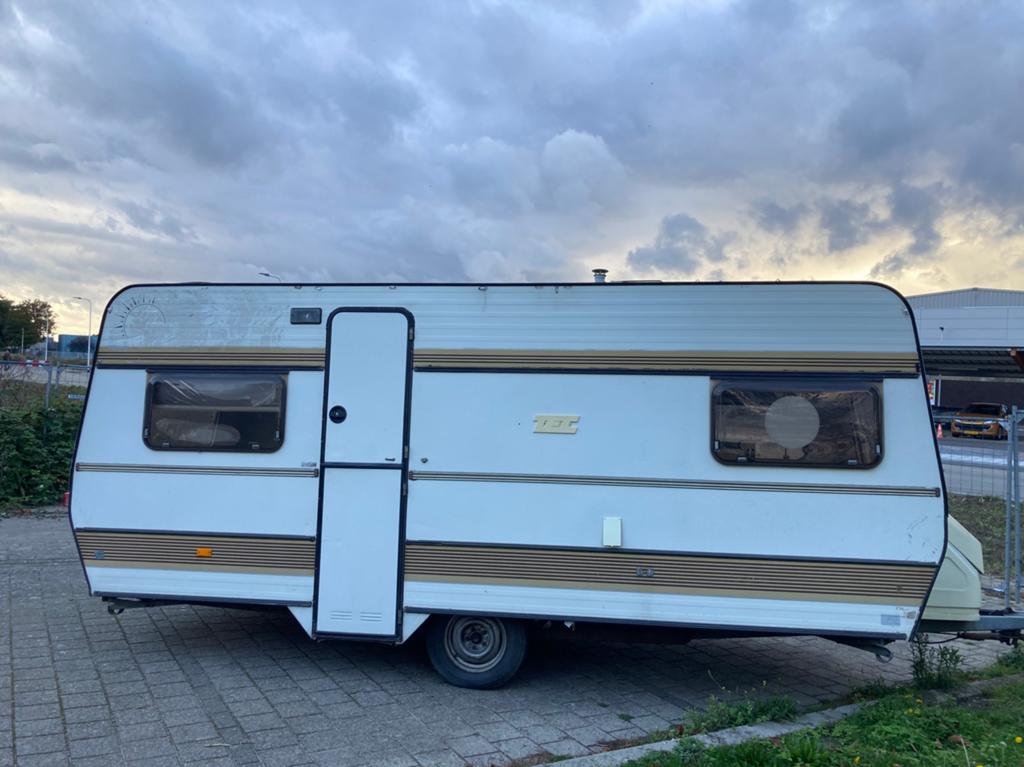 TEC caravan met douche!!, Caravans en Kamperen, Caravans, Standaardzit, Particulier, Kachel, 500 - 750 kg