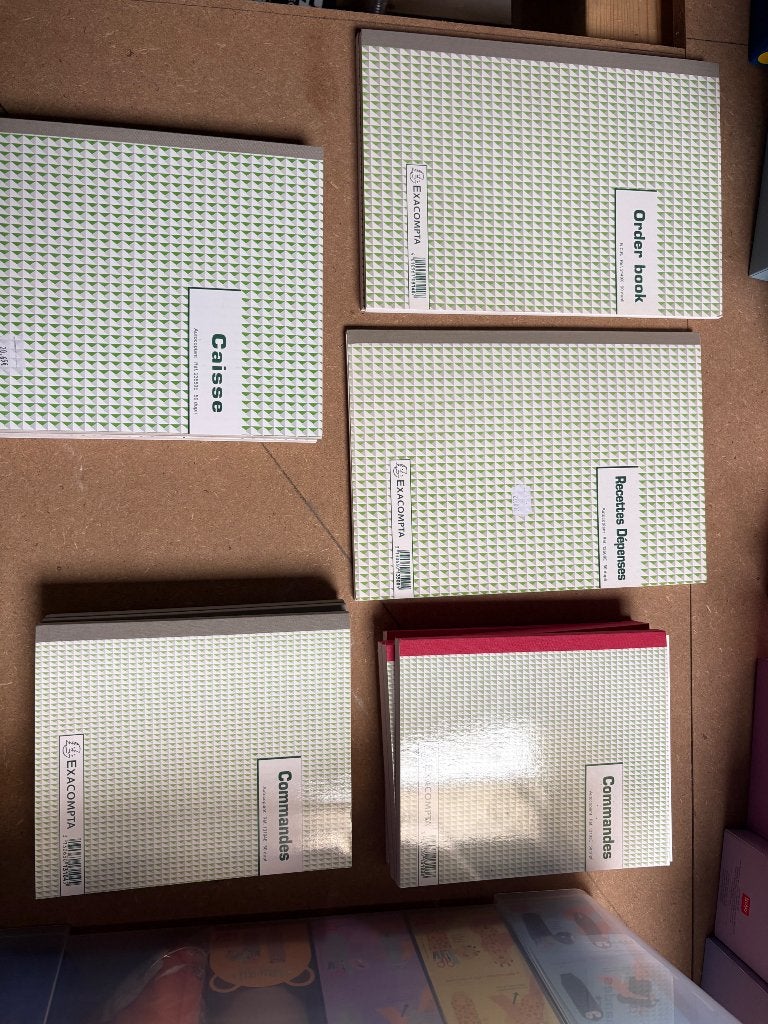 Livres divers Exacompta, Divers, Fournitures scolaires, Enlèvement