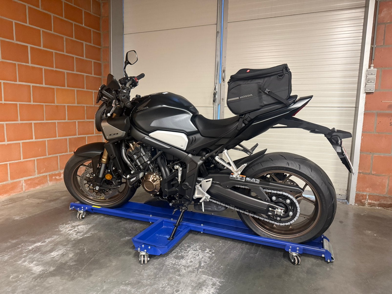 Honda CB 650 R  E-Clutch, Motos, Poignées chauffantes, Plus de 35 kW, 4 cylindres, 649 cm³