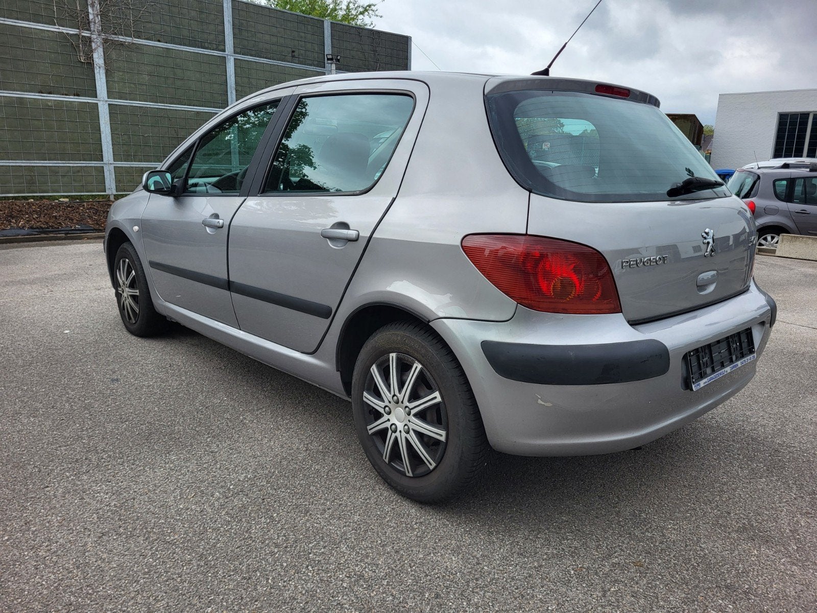 Peugeot 307 ( gekeurd ), Achat, 65 kW, Boîte manuelle, 5 portes