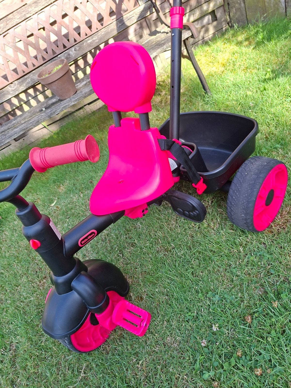 Little Tikes driewieler, Ophalen