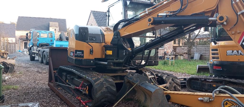 Sany sy80u, Articles professionnels, Machines & Construction | Grues & Excavatrices, Enlèvement, Excavatrice