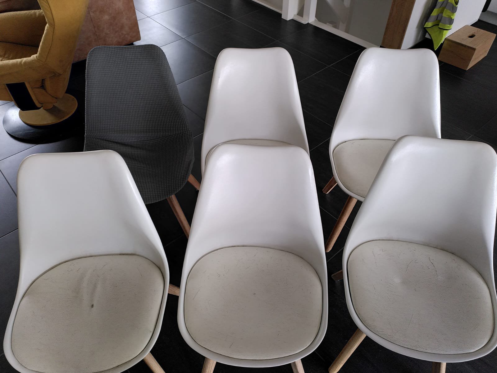 6 chaises de table modèle bucket, Enlèvement, Comme neuf