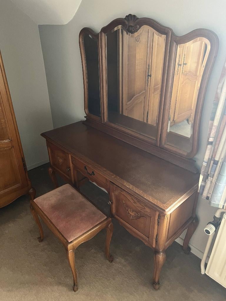 Coiffeuse ancienne avec miroir + tabouret assorti, Enlèvement