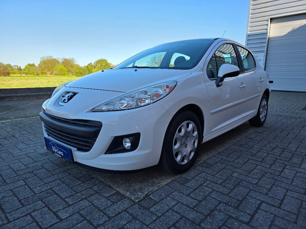 Peugeot 207+ - 1.4 essence, Autos, Euro 5, Achat, Entreprise, Boîte manuelle