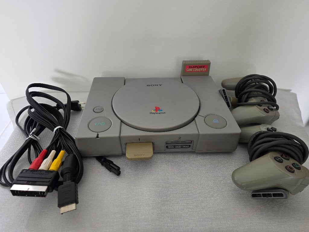 Playstation 1 fonctionnelle, Enlèvement ou Envoi, Utilisé, Avec 2 manettes