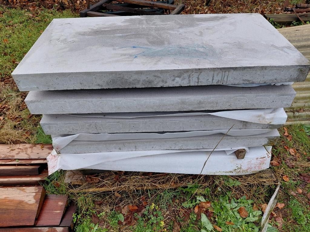 Betonnen traptreden ( 5 stuks ), Ophalen, Nieuw