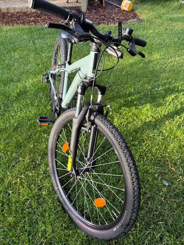 Rockrider mountainbike EXPL 500 kaki 26" 9-12 jaar, Fietsen en Brommers, Fietsen | Mountainbikes en ATB, Ophalen, Zo goed als nieuw