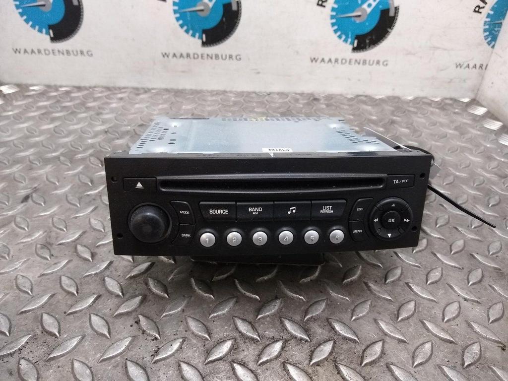 CITROEN C3 1.6 HDI Dynamique  RADIO 2011, Auto-onderdelen, Ophalen of Verzenden, Gebruikt, Stiba lid