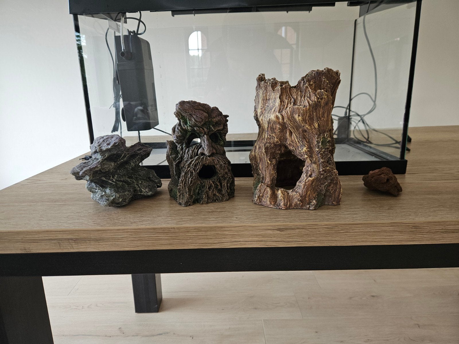 60L Aquarium + decoratie, Animaux & Accessoires, Poissons | Aquariums & Accessoires, Enlèvement, Couvercle inclus, Comme neuf