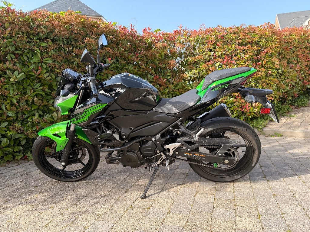 Kawasaki Z400