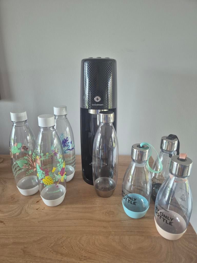 Sodastream toestel + assortiment flessen, Ophalen