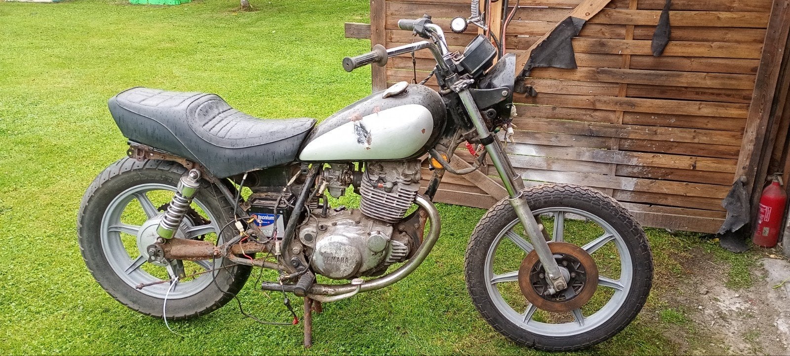 Yamaha SR 250, Motos, Enlèvement