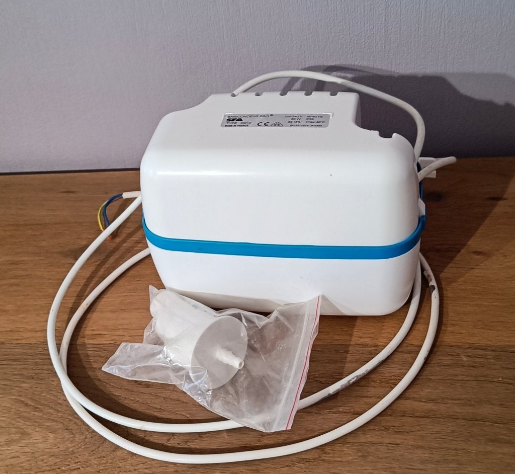 pompe de relevage pour condensats, Bricolage & Construction, Enlèvement ou Envoi, Utilisé, Moins de 200 watts