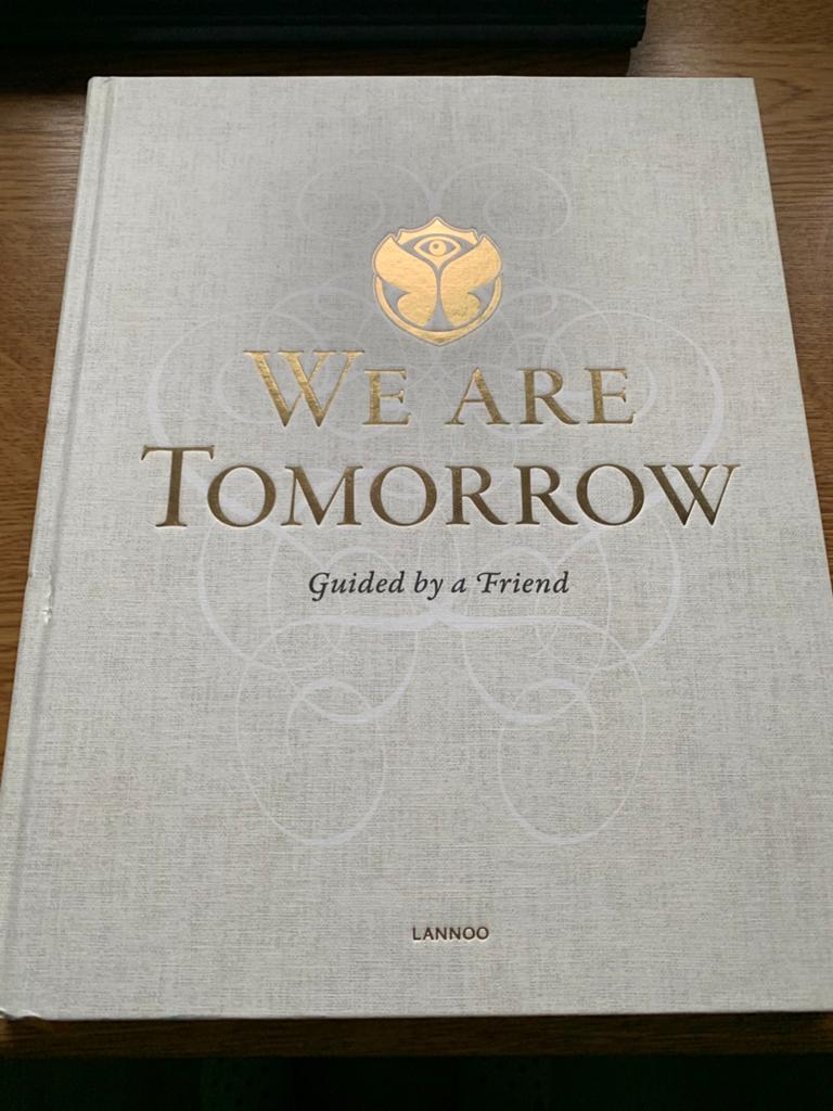 Tomorrowland boek, Boeken, Ophalen, Zo goed als nieuw