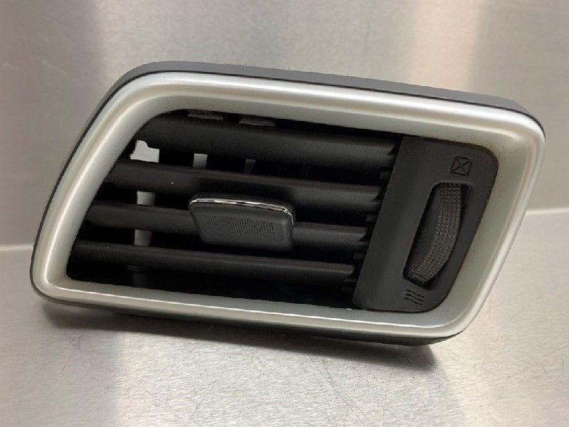 AERATEUR TABLEAU DE BORD Nissan Qashqai (J11) (01-2013/-), Autos : Pièces & Accessoires, Tableau de bord & Interrupteurs, Nissan