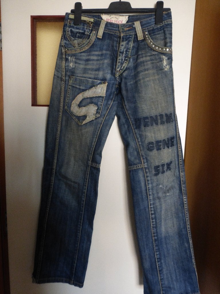 Jeans Gene Denim T: 31 € 18,00 € 18,00, Vêtements | Hommes, Jeans, Enlèvement ou Envoi, Comme neuf, Bleu