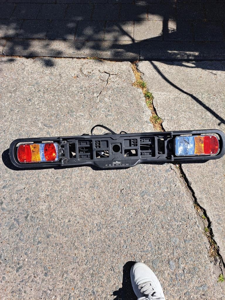 Verlichtings balk, Ophalen