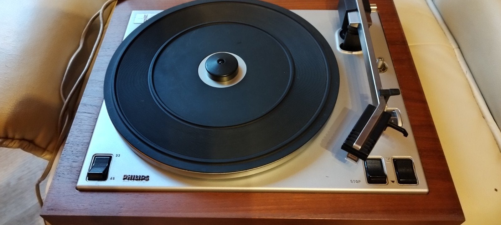 vintage phillips platen speler., Audio, Tv en Foto, Ophalen, Platenspeler, Philips