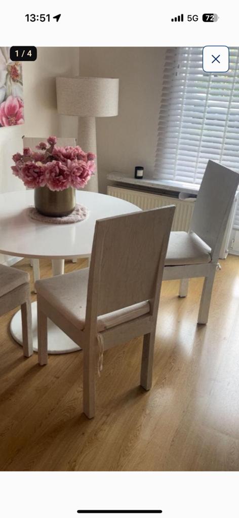 4 houten stoelen te koop, Huis en Inrichting, Stoelen, Ophalen, Gebruikt, Wit, Vier