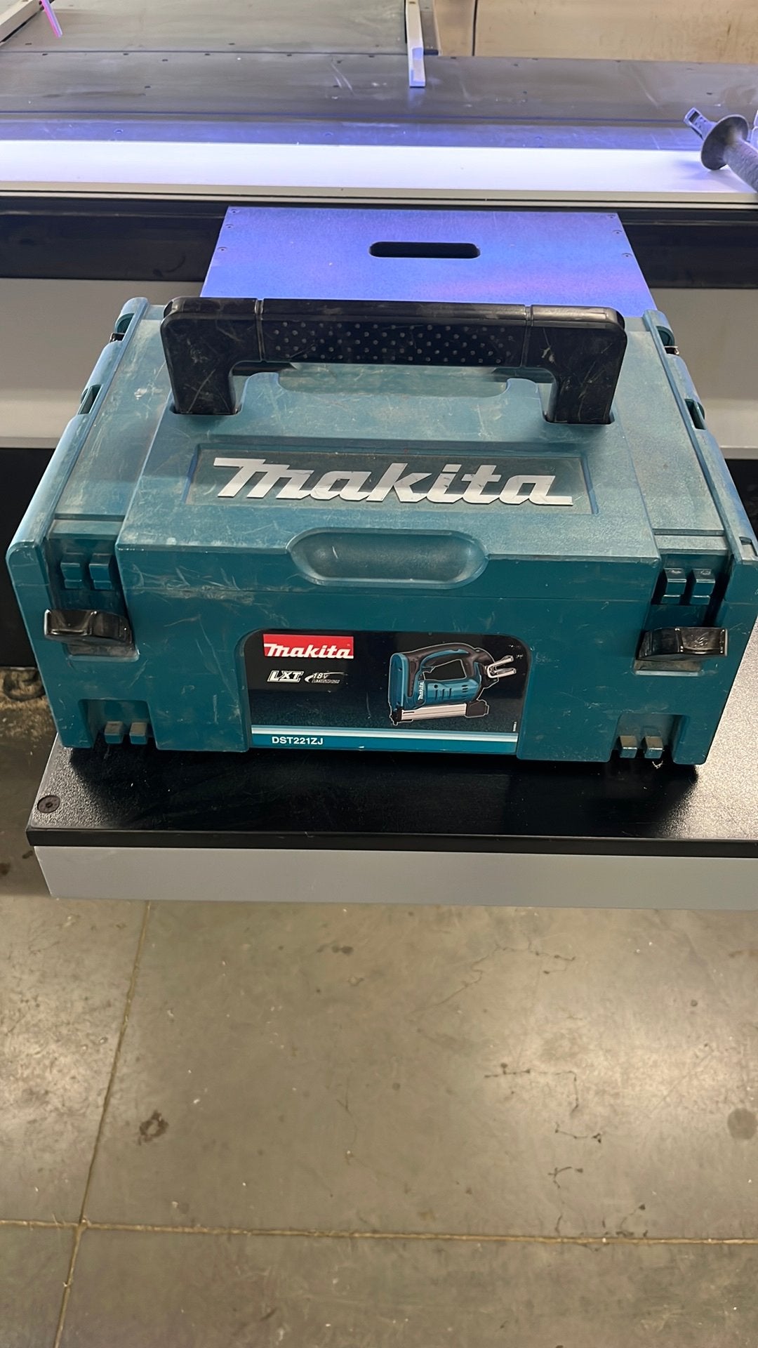 Machine koffer makita, Doe-het-zelf en Bouw, Gereedschapskisten, Ophalen, Zo goed als nieuw