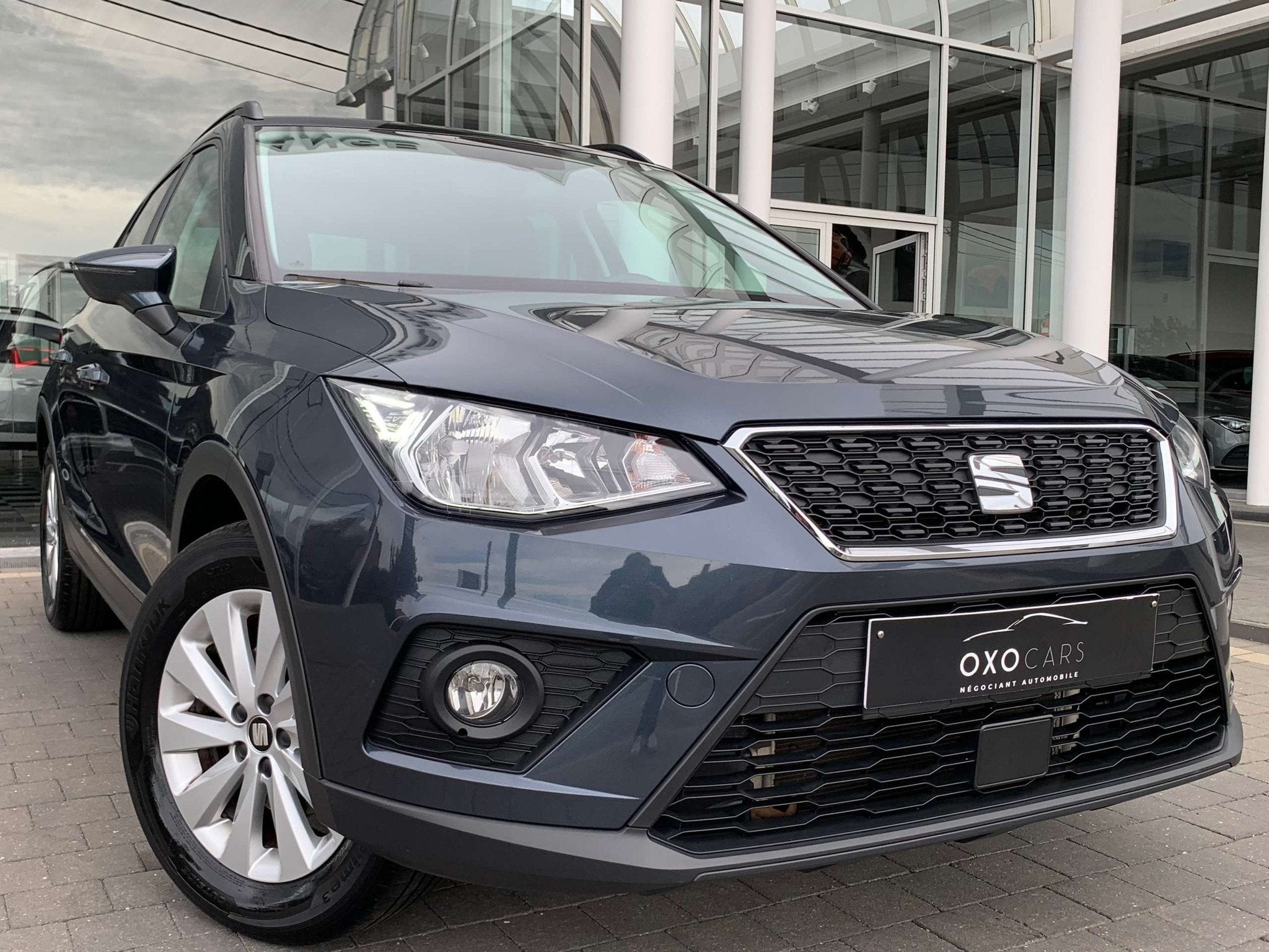 SEAT Arona 1.0 TGI MOVE 90CV / ESSENCE + CNG / ALCANTARA / G, Auto's, Voorwielaandrijving, Gebruikt, CNG (Aardgas), 3 cilinders