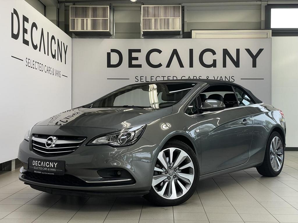 Opel Cascada 1.6T SIDI *Camera*Xenon lampen*Zetelverwarming, Auto's, Opel, Cabriolet, Bedrijf, 5 deurs, Cascada