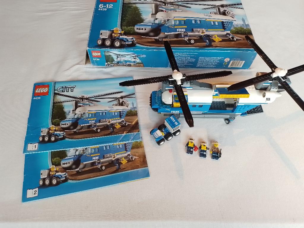 lego politie 4439 , 7741 en 60047, Kinderen en Baby's, Speelgoed | Duplo en Lego, Lego, Ophalen of Verzenden, Zo goed als nieuw