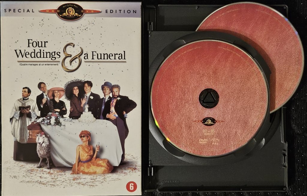 Four Weddings and a Funeral (1994) Special Edition, Cd's en Dvd's, Dvd's | Komedie, Nederlands, Ophalen of Verzenden, Zo goed als nieuw